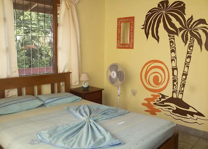 Matilori Hostel *